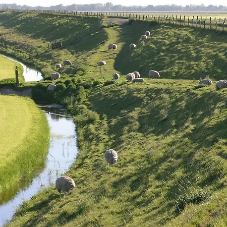 Hotelhuisjes Medemblik 3* Wieringerwerf