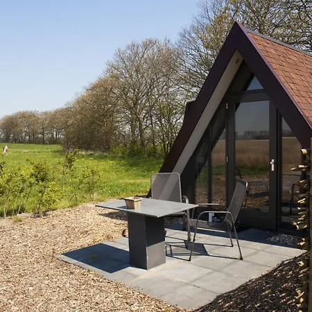 Hotelhuisjes Medemblik Hotel