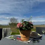 Hotelhuisjes Medemblik Hotel 3*