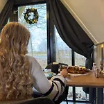 Hotel Hotelhuisjes Medemblik 3*